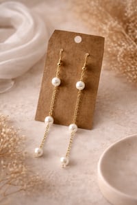 Image 2 of Freshwater pearl dangles 