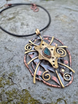 Apatite pendant 