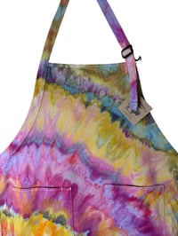 Image 4 of 100% Cotton Adult Pocket Apron in Warm Agate Ice Dye