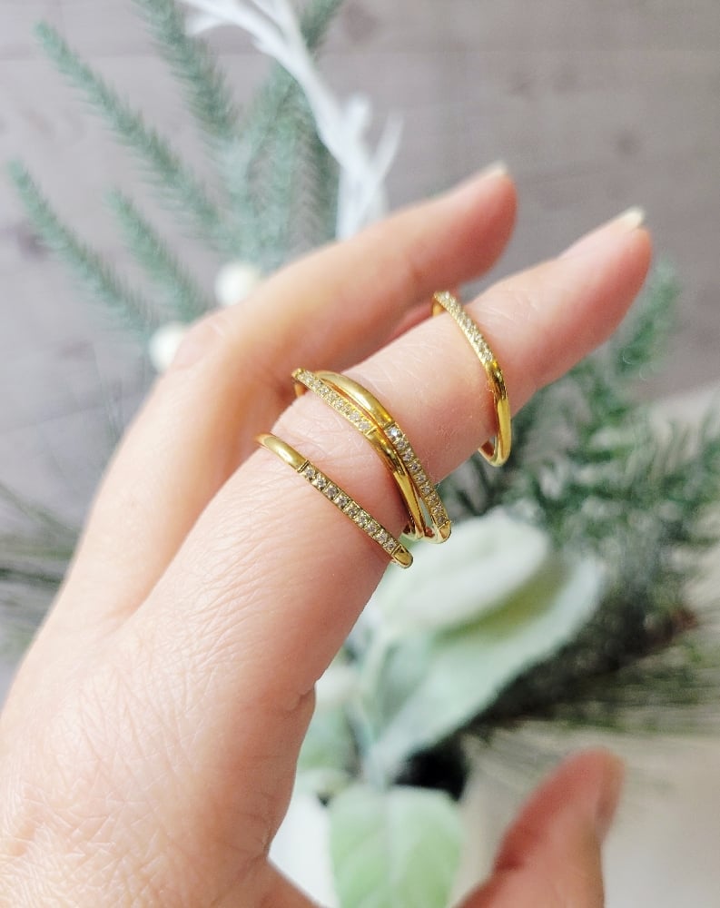 Image of Leah Ring 