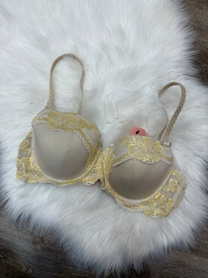 Image of Soma Yellow Lace Bra - 36D 