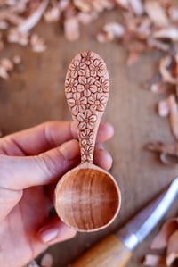 Image 3 of Floral Coffee Scoop 