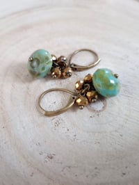 Image 1 of Boucles d'oreilles grappe 