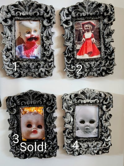 Image of AxeHaka Doll Magnet Picture Frame 