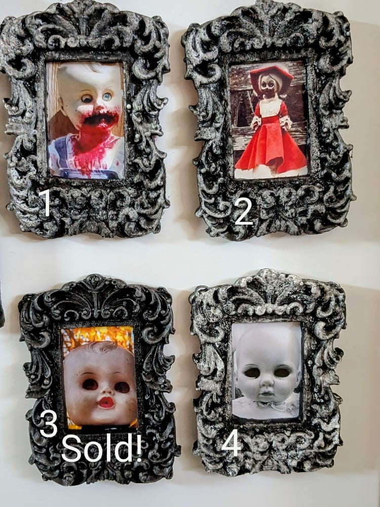 Image of AxeHaka Doll Magnet Picture Frame 