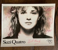 Suzi Quatro and band signed 8" x 10"  promo glossy circa 1979.