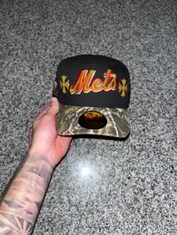 Image 3 of ORANGE BRIM REAL TREE BLACK NY METS CUSTOM FITTED CAPS 