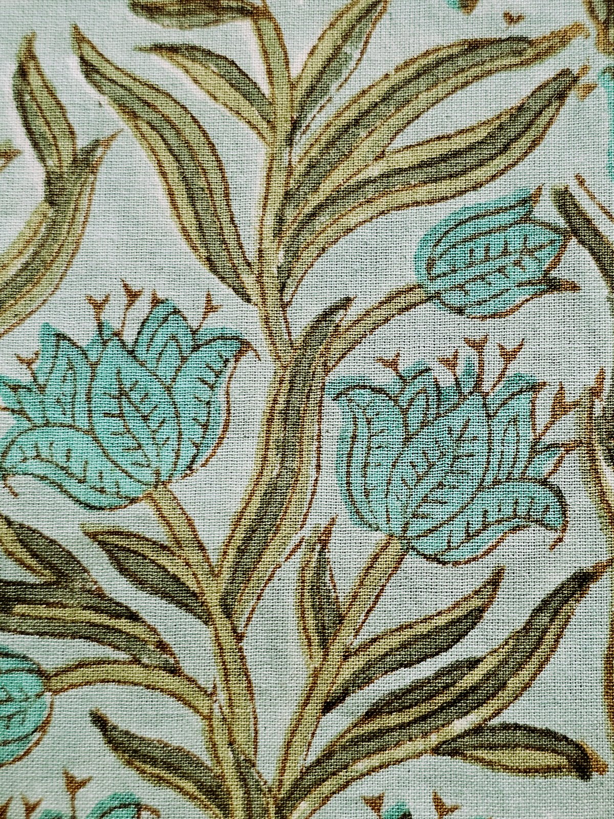 Image of Namaste fabric tulipes vertes