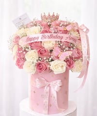 Pink and white rose box 50 count 