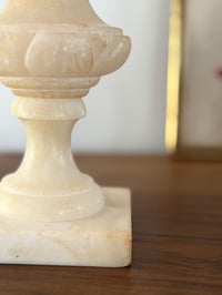 Image 5 of Grande lampe en albâtre