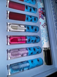 Image 5 of LLip Kit with Perfume