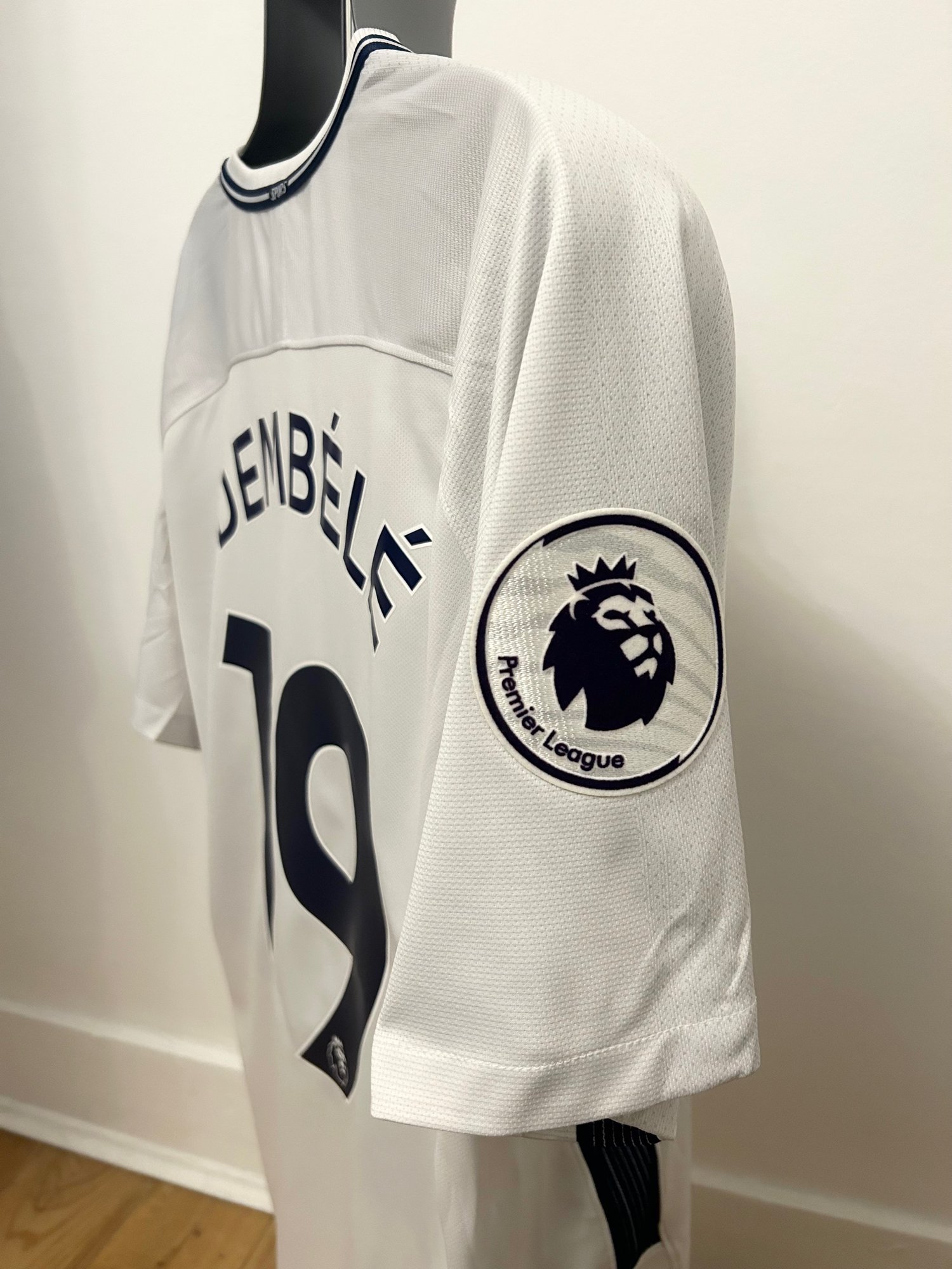 Image of Tottenham Hotspur “DEMBÉLÉ 19” 2017/18 Home Shirt + PL patches (XL)