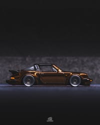 Image 7 of RLC PORSCHE 911 TARGA TURBO CUSTOM