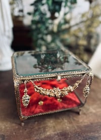 Image 6 of Beau et grand coffre en verre biseauté, velours, miroir, XIXÈME s.