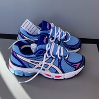 Image 1 of  size: us7.5 uk5.5 eu39 cm24.5