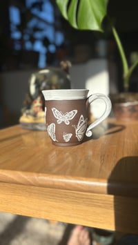 Image 5 of Butterfly mug 11
