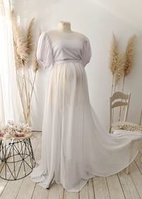 Image 2 of White dress for photoshoots | Millie | size M | chiffon