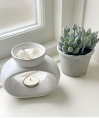 White / Black Elegance Ceramic Wax Melts & Oil Burner ☆  copy