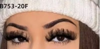 Image 3 of 20MM LASHES