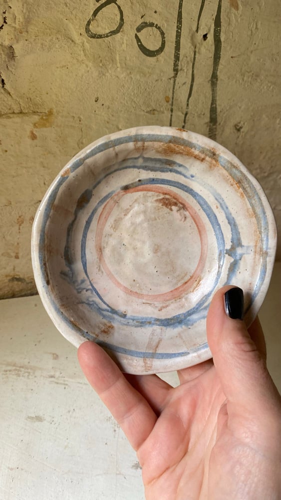 Shallow bowl 1 Image 3