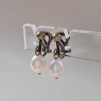 Image 2 of Boucles d'oreilles clips mini avec perles de culture