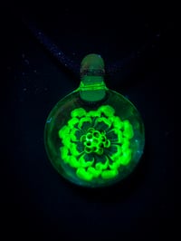 Image 3 of Uv reactive flower pendant 🌼.
