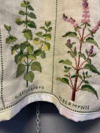 Image 22 of The herb garden (m/l)