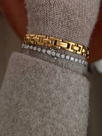 Image 5 of Gold Tone Gold Dail Dainty Ladies SEIKO 