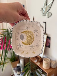 Image 2 of *Mes trésors*_Lune dorée