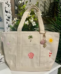 Image 2 of Vaca Vibes Tote Bag Medium