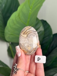 Image 7 of MEXICAN LACE AGATE PALM STONES