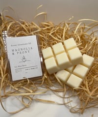 Magnolia & peony / rose jam /  honeysuckle + jasmine clamshell wax melts 