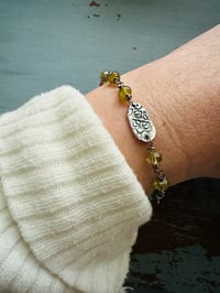 Image 1 of Campitos and green garnet SHINE charm bracelet