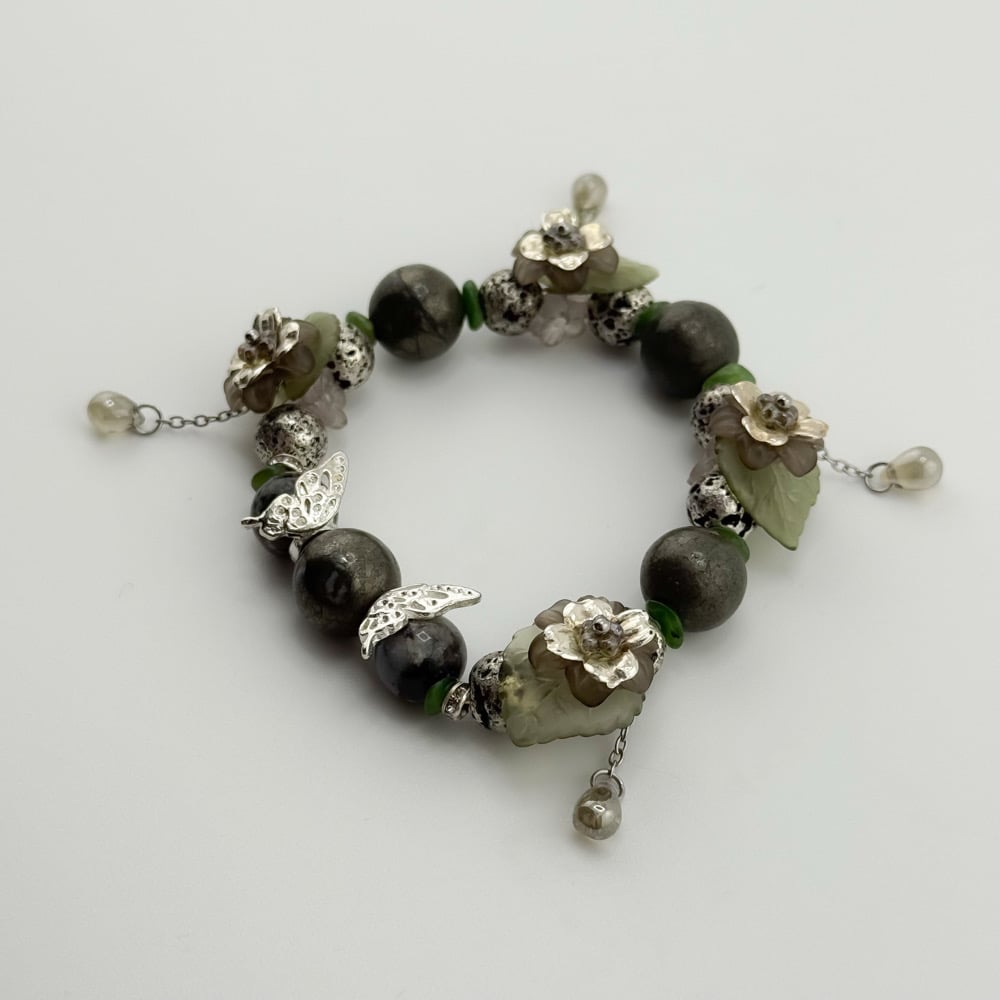 Image of Little Nest Bracelet 