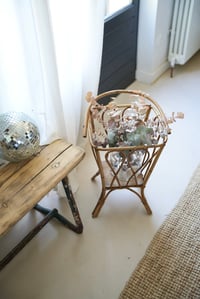 Image 6 of Travailleuse/ Porte Plante ancien en Rotin