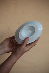 Image 3 of Sauciere, klassizistisch mit Greifkopf