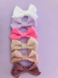 Image 2 of Cord fringe clip