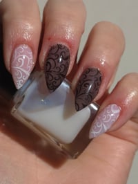 Image 1 of Black and white jelly