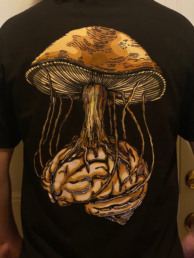 “Mind on Mushrooms” T-shirt 