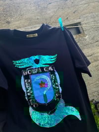 Image 7 of Camiseta bordada a man. DENANTES MORTAS QUE ESCRAVAS negra. Talla S/M OVERSIZE