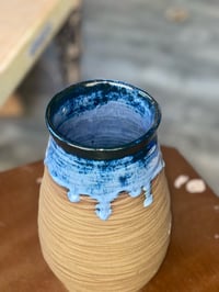 Image 4 of Vase 02