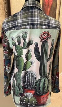 Image 1 of Vintage Funky Green Flannel Shirt Floral Sleeves Cactus