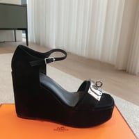 Image 9 of Hermes Kelly Wedge