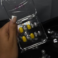 Sunny | Kid Nails