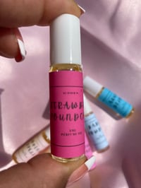 Image 10 of Mini Perfume oils