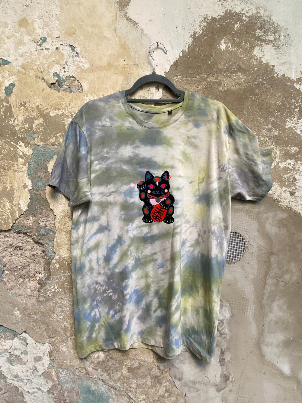 Black Cat tie-dye shirt 02