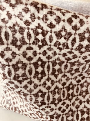 Image of coco linen reverse bag with vintage button