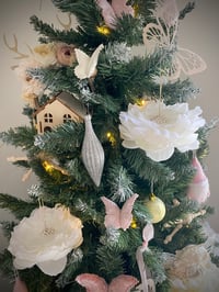 Image 7 of White Hanging Peony (with pearls) 