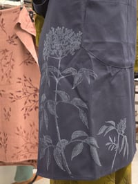 Image 4 of Elderberry • Unisex organic cotton apron 