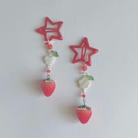 Image 1 of strawberry hairclips 🍓🌱